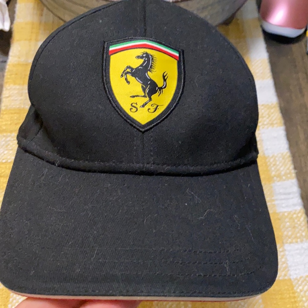 Cap